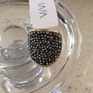 Beutiful ring size 7